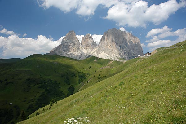 Lankofelgruppe vom Sellajoch gesehen