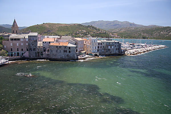 Nah am Wasser gebaut: Saint-Florent